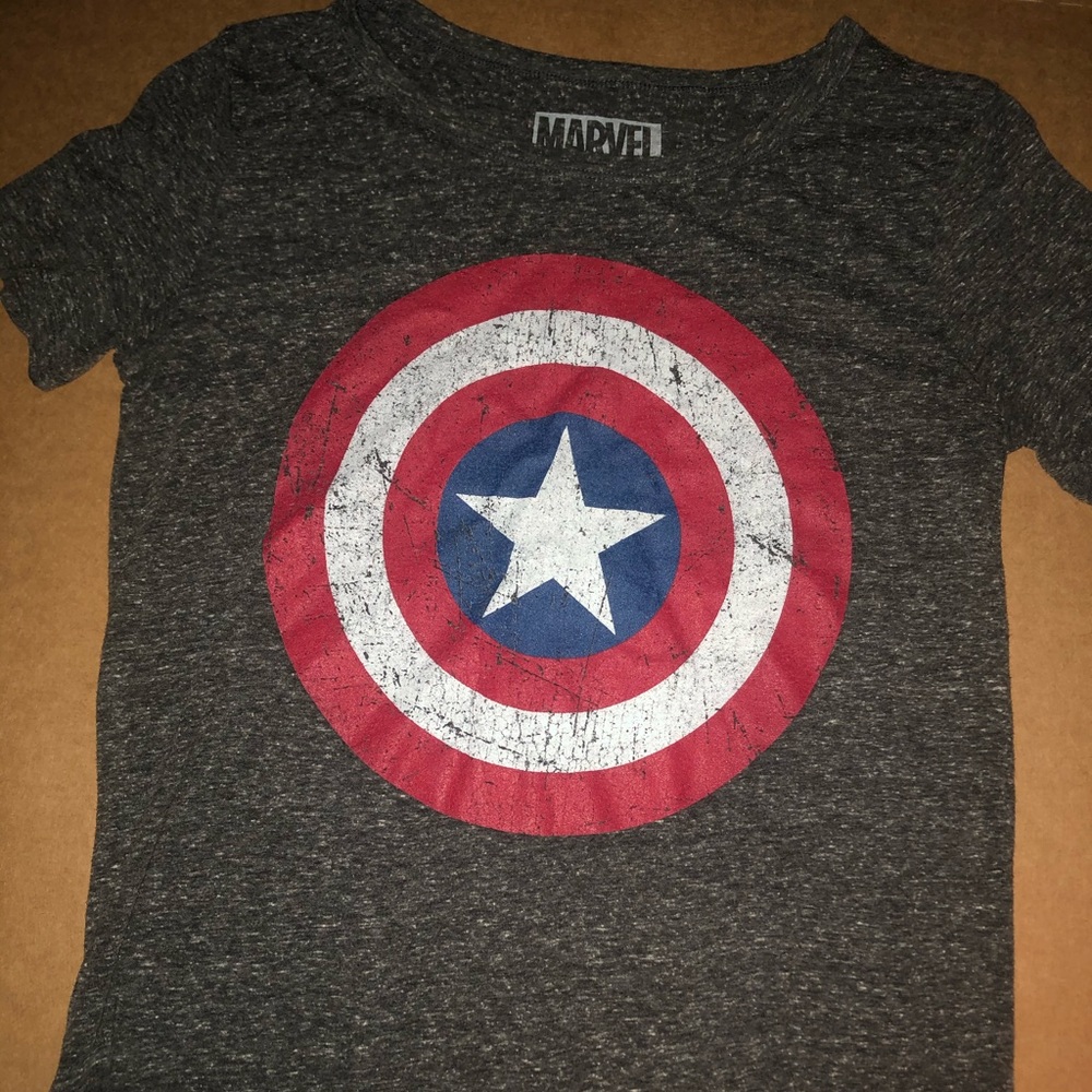 Marvel Captain America Top